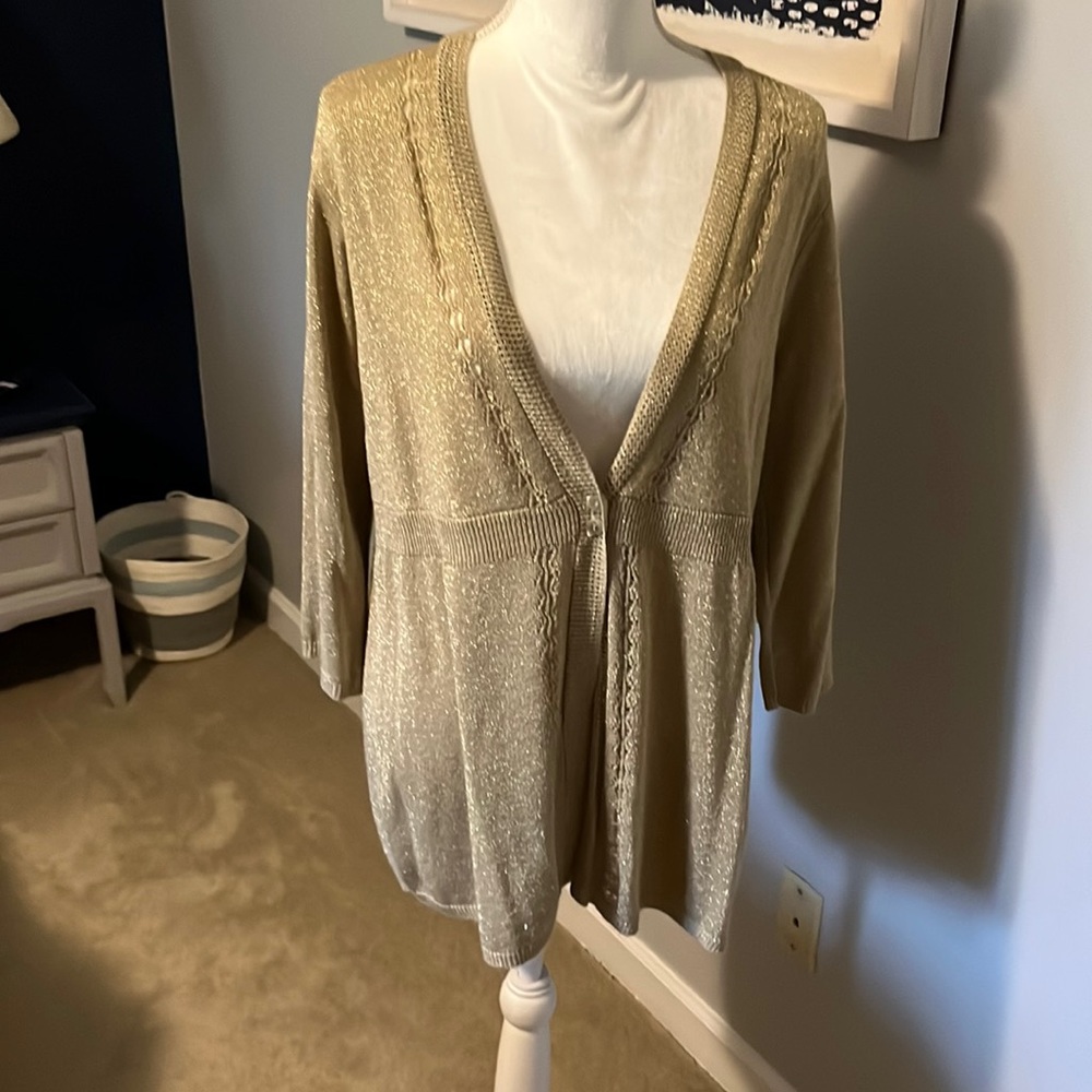 Gold sparkle sweater knit three-quarter length sleeve